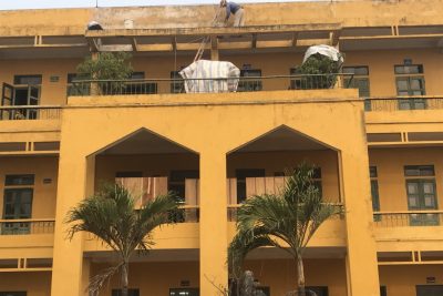 Xây dựng, tu sửa trường lớp